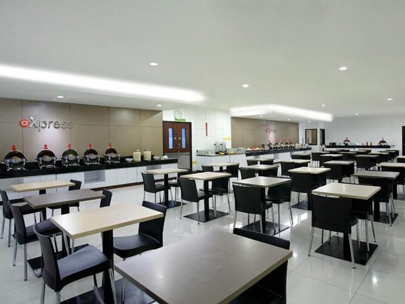 Amaris Hotel Mangga Dua Square Jakarta Exterior photo